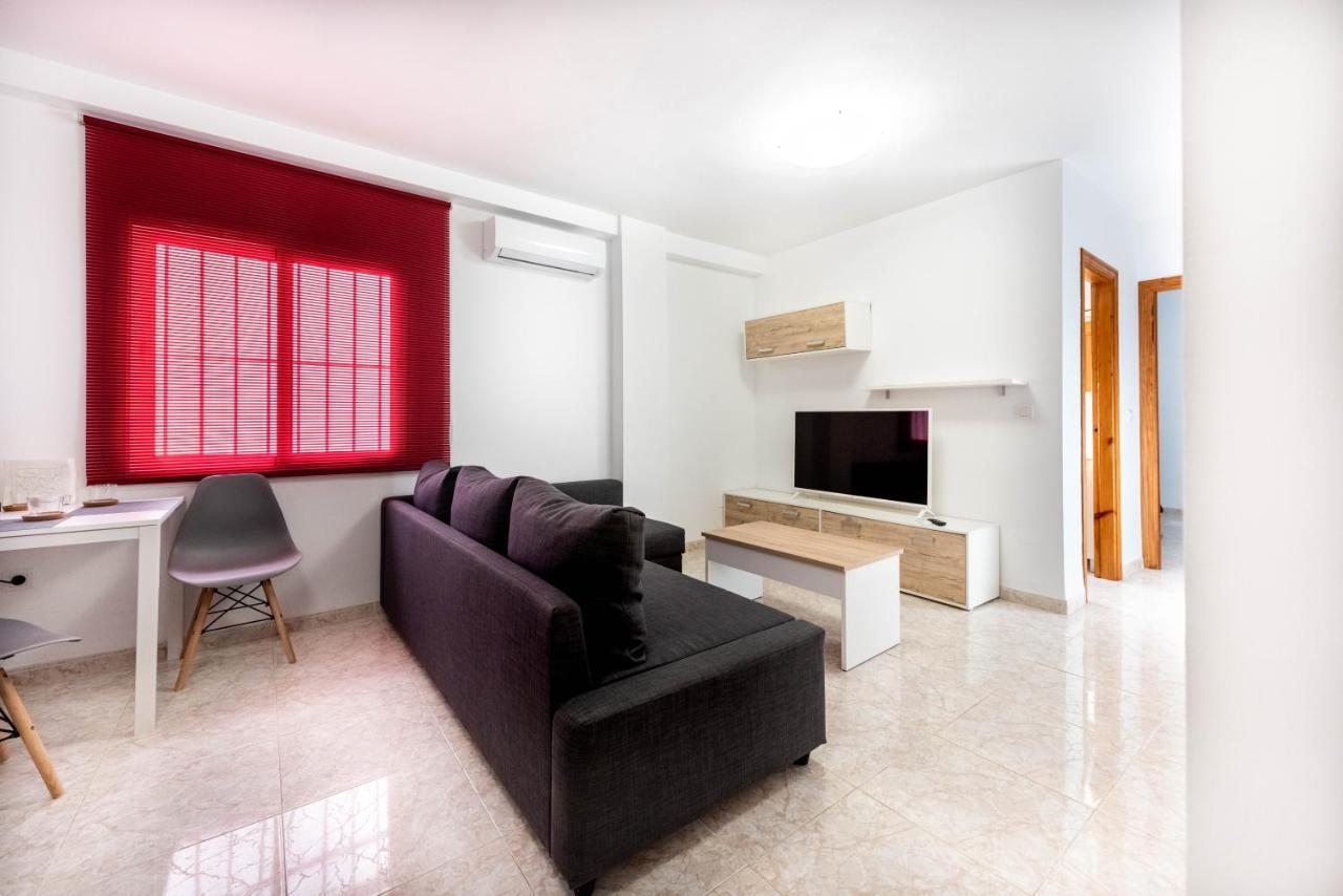 Edificio Chaparil Apartment *